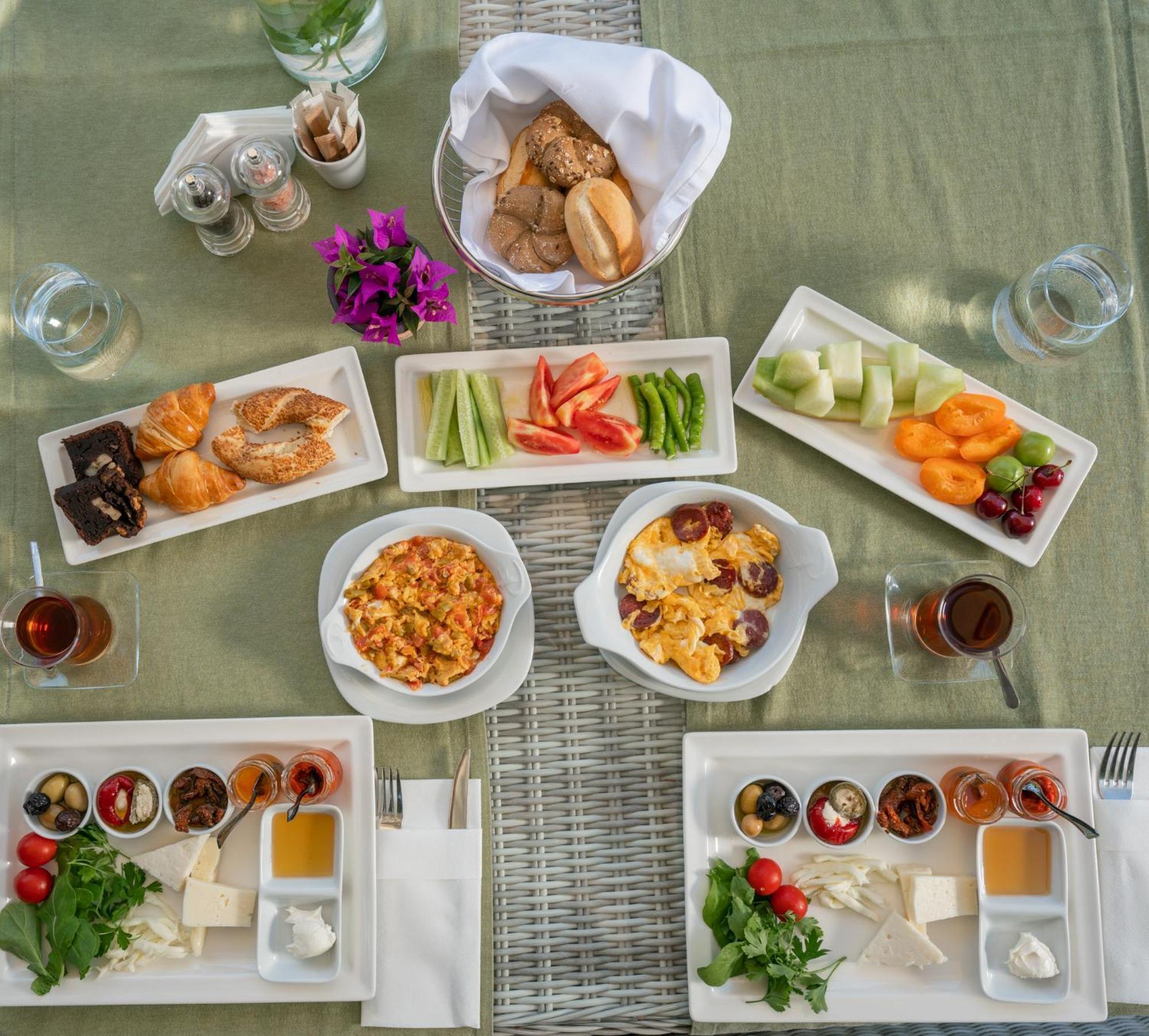 Elia Hotel Cunda By Ortunc Ayvalı Esterno foto